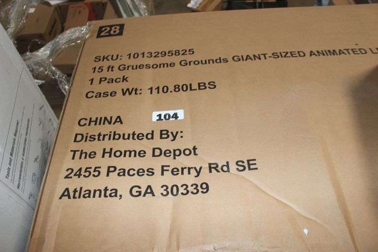 GIANT SIZED ANMATED LED SCARECROW