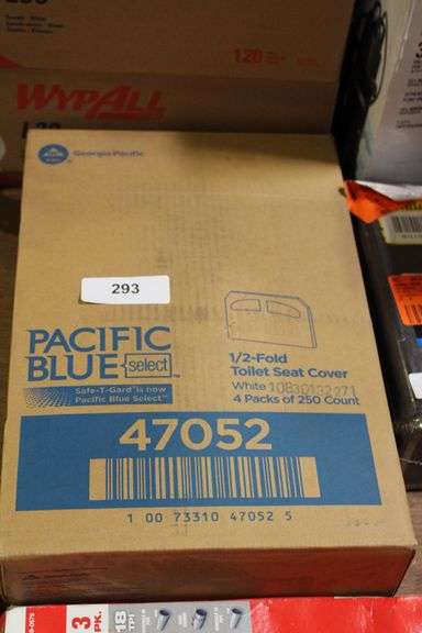 [✓] [MSRP: $46.04] Georgia-Pacific Safe-T-Gard 47052 White 1/2-Fold Toilet Seat Cover  17.44 Length x 14.5  Width (Case of 4 Packs  250 Per Pack)