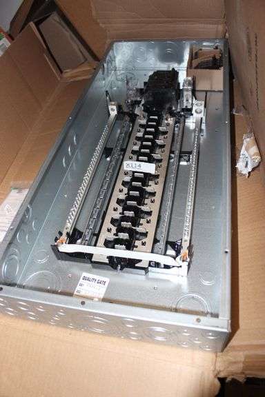 GE TM3220CCUB2K Load Center, 2 -Pole, 200 A, 32 -Space, 40 -Circuit, Main Breaker, NEMA 1 Enclosure, Gray Retail:$240