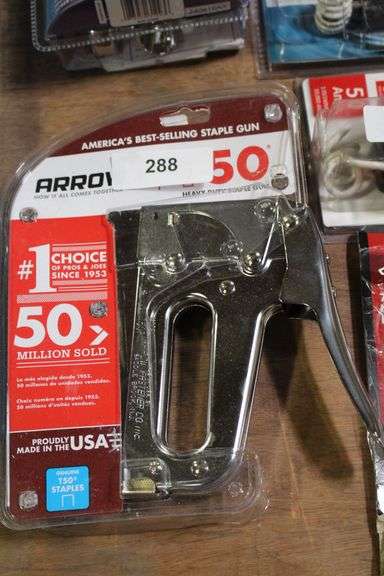 [✓] [MSRP: $19.98] Arrow T50 Heavy Duty Manual Staple Gun