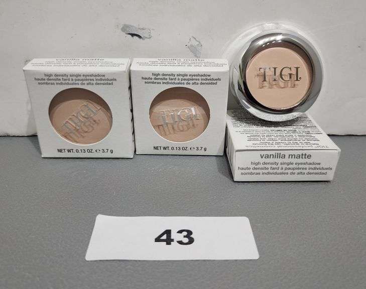 TIGI VANILLA MATTE HIGH DENSITY SINGLE EYESHADOW 0.13oz NATURAL OR DRAMATIC, USE WET OR DRY