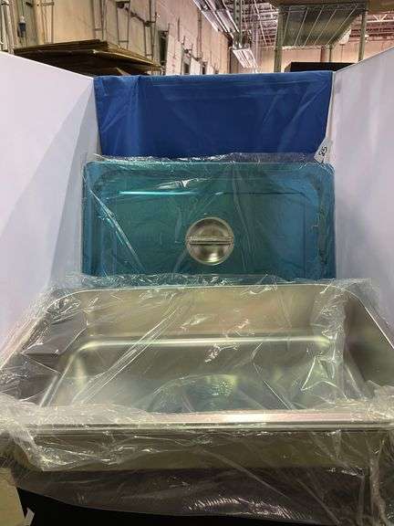 LARGE CHAFFER PAN WITH LID