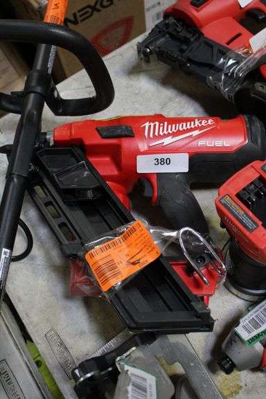 [MSRP: $379.00] Milwaukee M18 FUEL 3-1/2 in. 18-Volt 30-Degree Lithium-Ion Brushless Cordless Framing Nailer (Tool-Only) [untested]	 [untested]