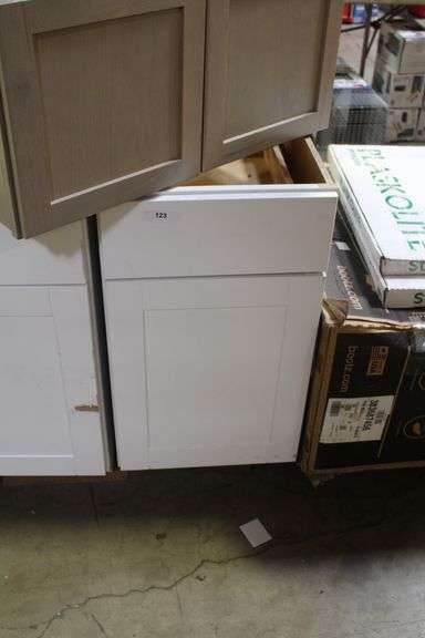18x34x24 white base cabinet [damaged]
