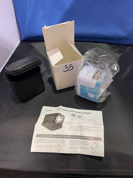 USB UNIVERSAL TRAVEL CHARGER