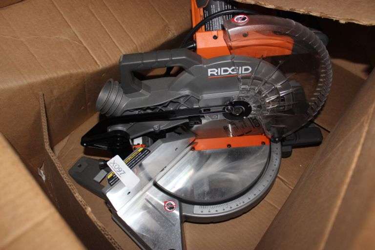 Ridgid 15 Amp Corded 12 In. Dual Bevel Miter Saw With Led Cutline Indicator Retail:$350
