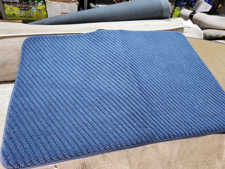 MICROPOLY BMAT BLUE/GREENRETAIL $16 @ COSTCO