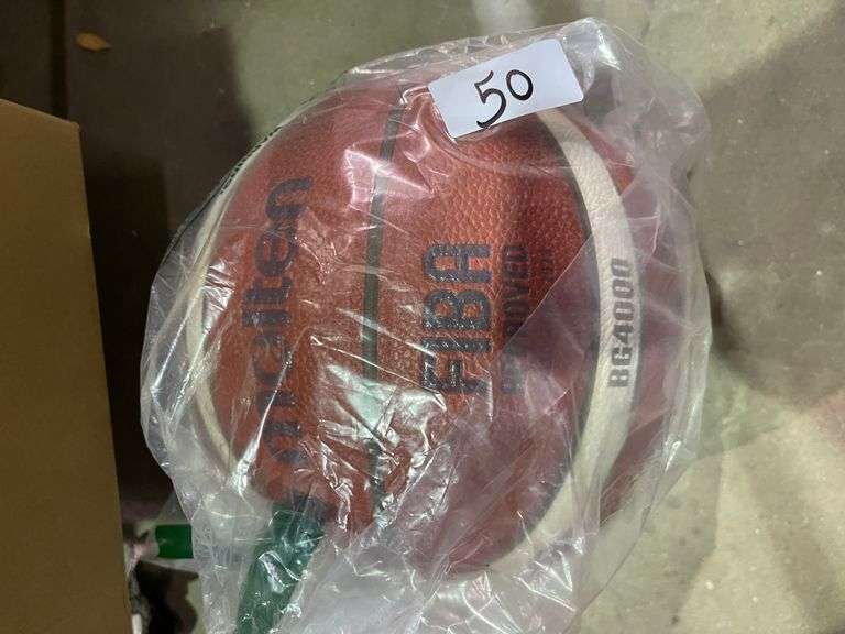 MOLTEN FIBA APPROVED BASKETBALL