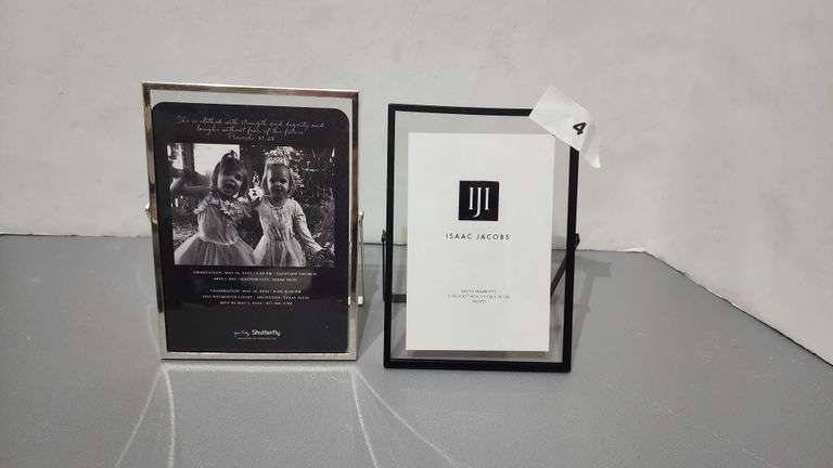 STANDING PICTURE FRAME, FITS 5" X 7" PHOTO, SOLD BY PIECE