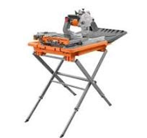 RIDGID 8 IN. WET TILE SAW WITH STAND $584.00
