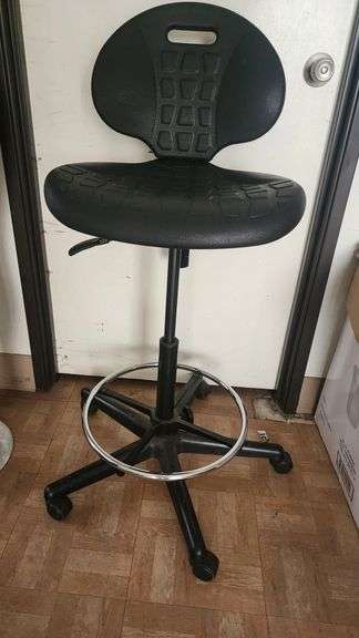 BEVCO TASK CHAIR POLYURETHANE 21" TO 31" ADJUSTABLE SEAT HEIGHT BLACK MSRP $500