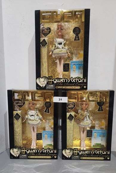 GWEN STEFANI THE SWEET ESCAPE COLLECTIBLE LIMITED EDITION SERIES FASHION 10inch DOLL