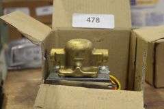 [✓] [MSRP: $119.71] Honeywell Zone Valve 1/2  Sweat