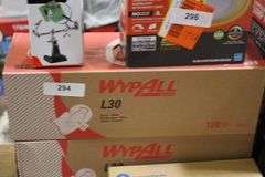 [MSRP: $68.32] WYPALL L30 Wipers  16 2/5 x 9 4/5  White  Pop-Up Box
