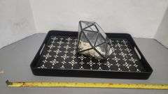 DIAMOND SHAPED HANGING GLASS TERRARIUM THAT CAN OPEN WITH 2 SEA SHELL NECKLACES