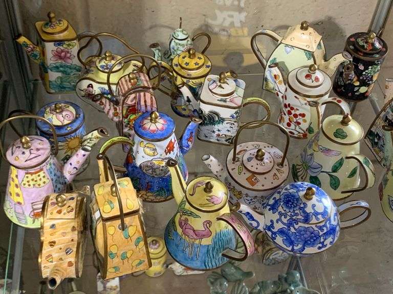 Lot of Miniature tea pots