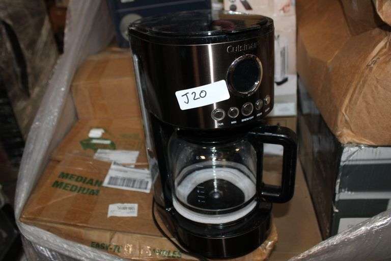 Cuisinart 12-Cup Coffeemaker Black Stainless Dcc-1220 (Open Box) Retail:$50