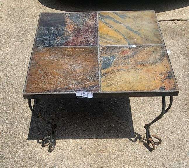 24 in X 24 in X 17 in SMALL OUTDOOR TABLE