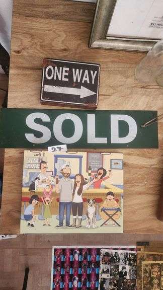 HOME DÉCOR SMALL SIGNS "ONE WAY", SOLD, BOBS BURGER CARTOON, SOLD BY PIECE