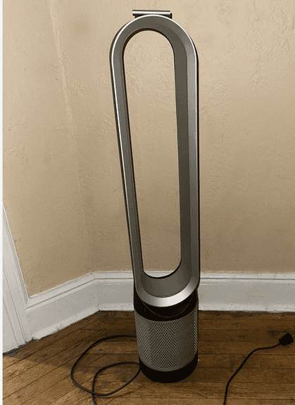 DYSON PURE COOL TOWER PURIFYING FAN, TP01 VALUE $220