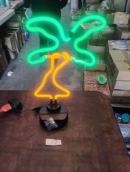 ASSET RECOVERY AND "AT" AUCTIONS PRESENTS JANUARYS WHOLESALE WAREHOUSE CLEARANCE AUCTION! IDEAL INVENTORY FOR WHOLESALE,RETAIL, COLLECTORS AND GREAT GIFTWARE !