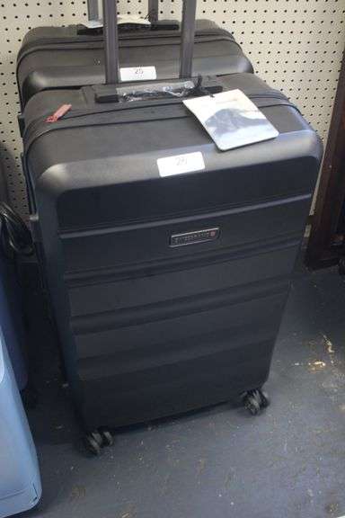 SWISSBRAND EXPANDABLE HARDSIDE LUGGAGE WITH SPINNER WHEELS