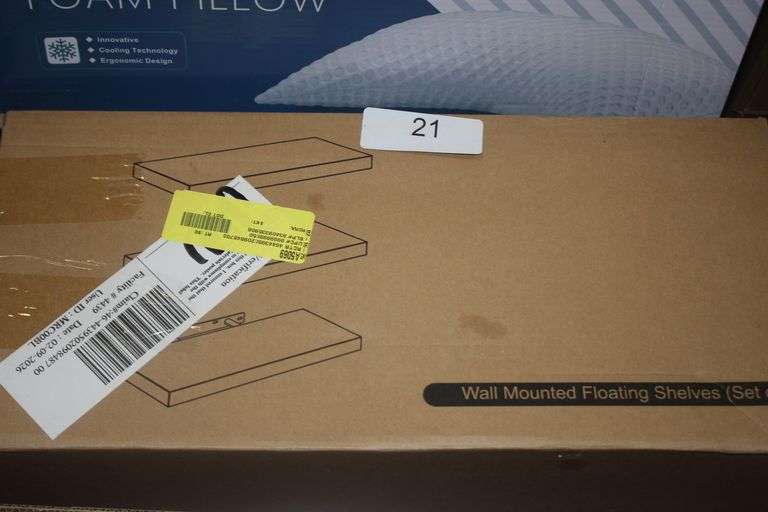 SET OF 3 BLACK WALL MOUNTED FLOATING SHELVES