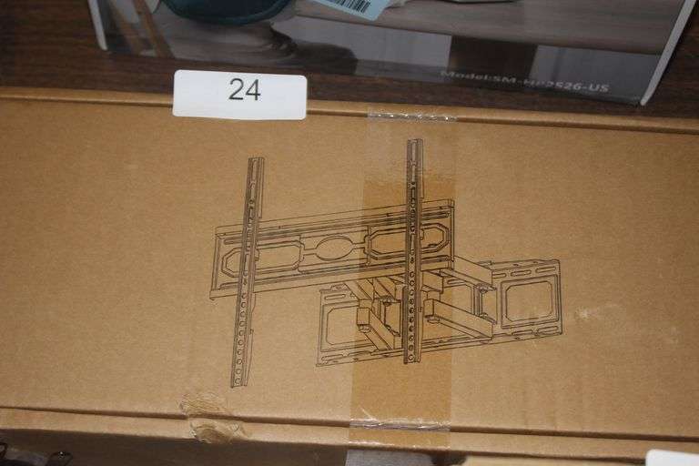 FULL MOTION TV WALL MOUNT