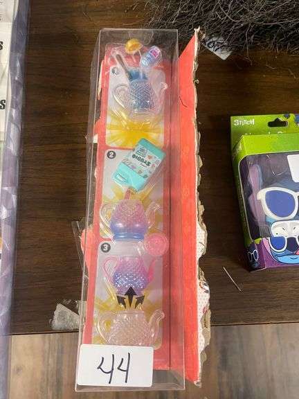 TOY SET
