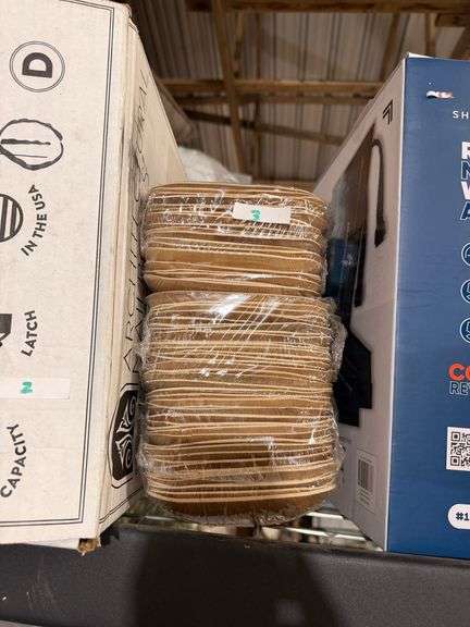 Bamboo plates