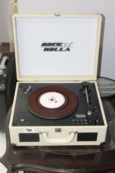 ROCK'N ROLLA RECORD PLAYER MODEL XL WITH USB AND SD SLOT