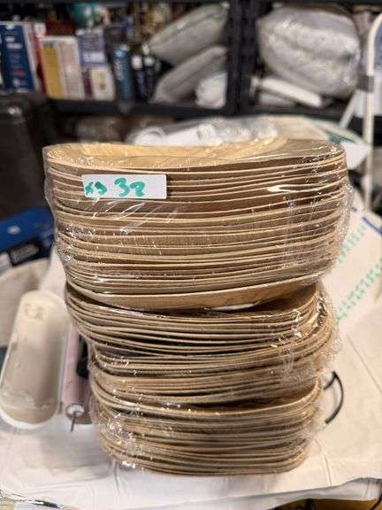 Wooden plates