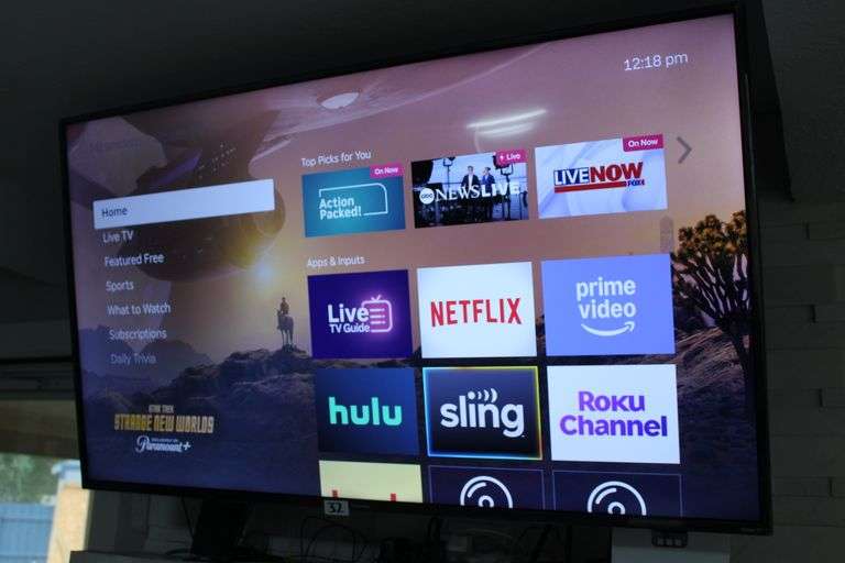 54" HISENSE ROKO TV