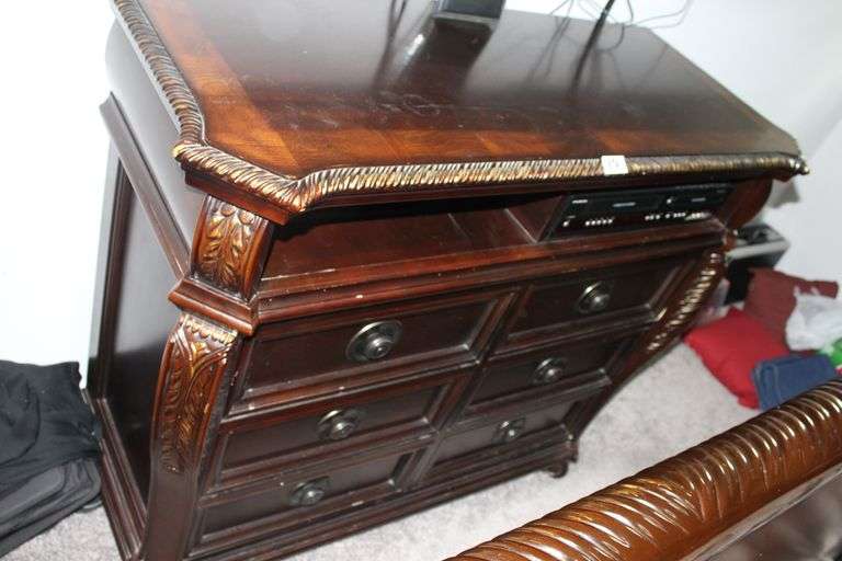 48 W x 40H X 20 D DRESSER SIDE BOARD WITH 6 DRAWERS AND OPEN SPACE