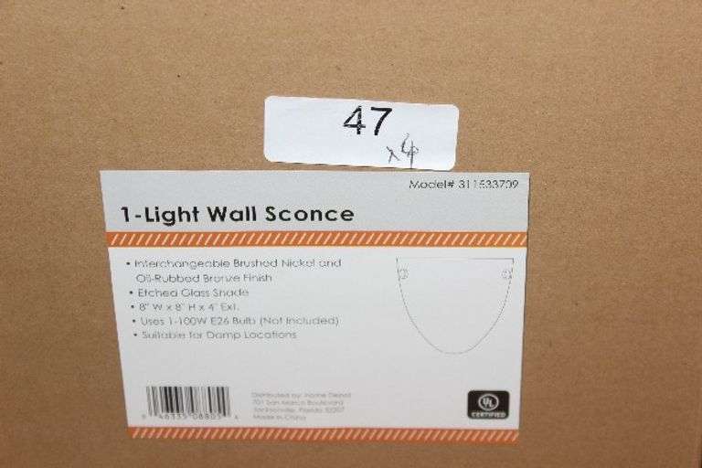 1-LIGHT WALL SCONCE, ETCHED GLASS SHADE BRUSHED NICKEL AND OIL RUBBED BRONZE