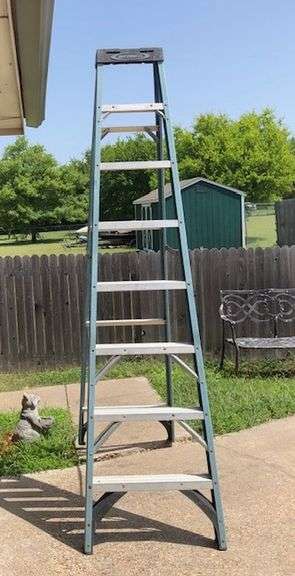 Werner 8 ft Heavy Duty Ladder