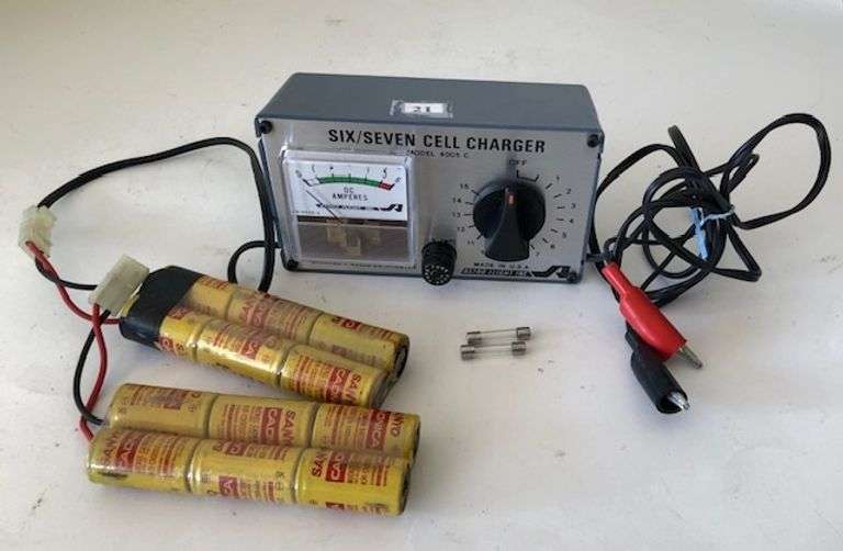 Astro Flight Inc. Six/Seven Cell Charger