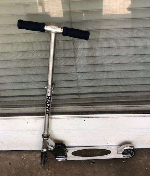 Razor Scooter