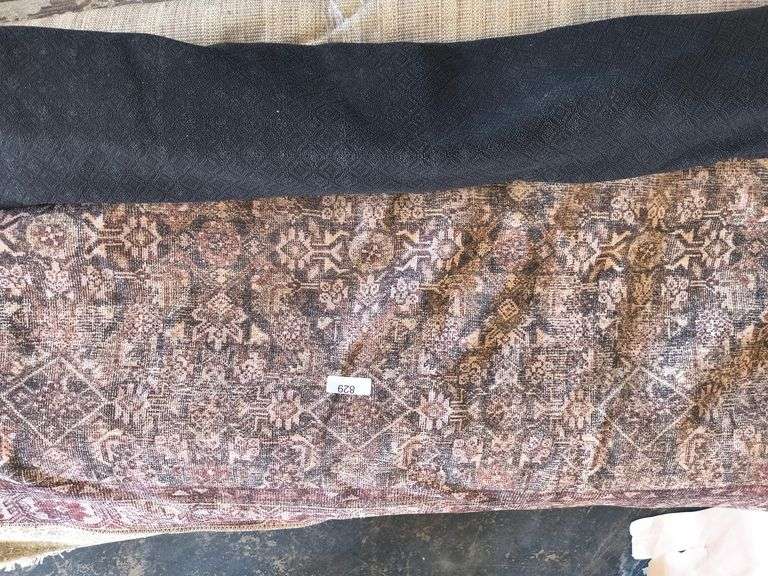 BROWN /TAN AREA RUG8X10