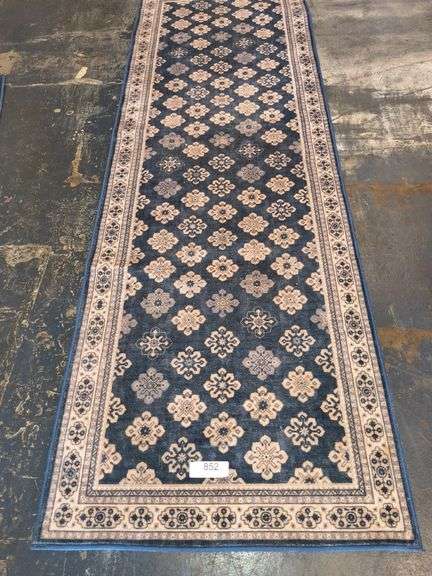 WYATT AND ASH BLUE RUNNER6X2
