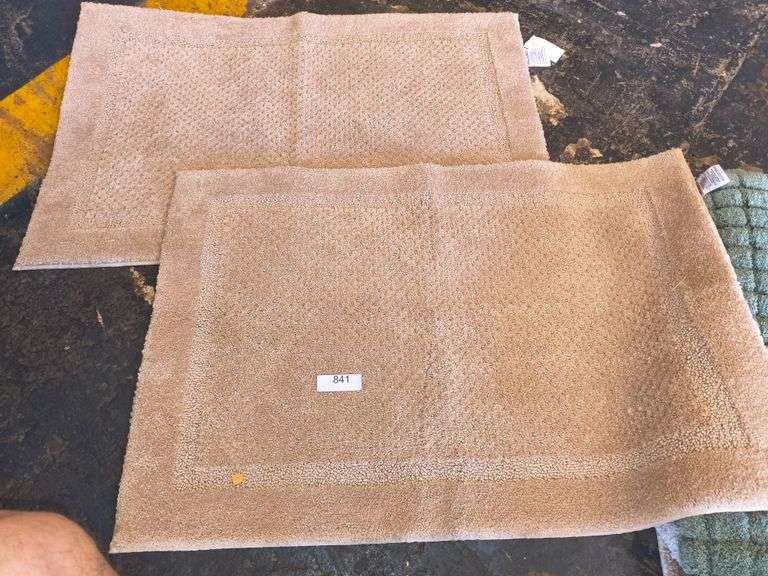 PURELY INDULGENT BATH MATTS 2X3