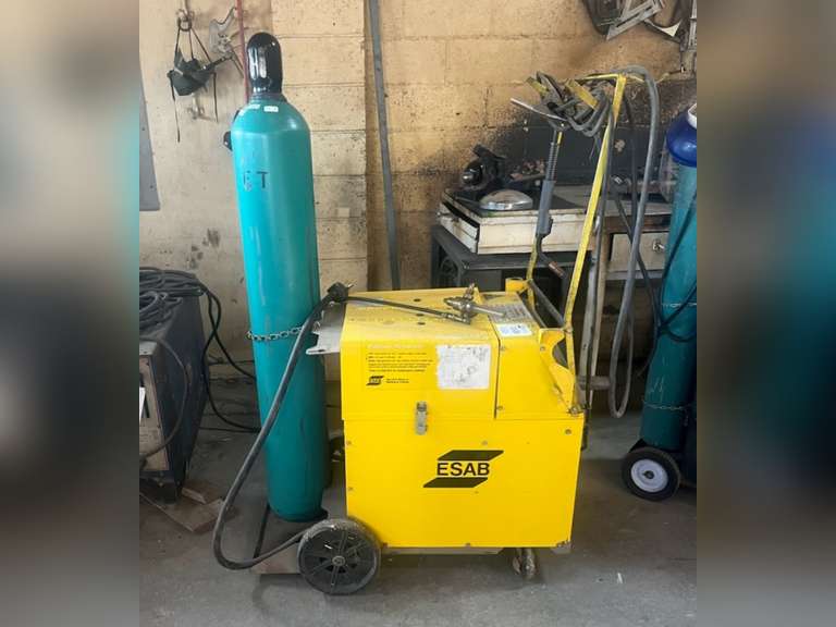 ESAB Multimaster 260 Welder