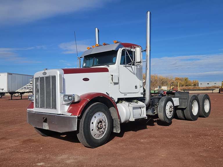 1996 Peterbilt 378 Day Cab Truck