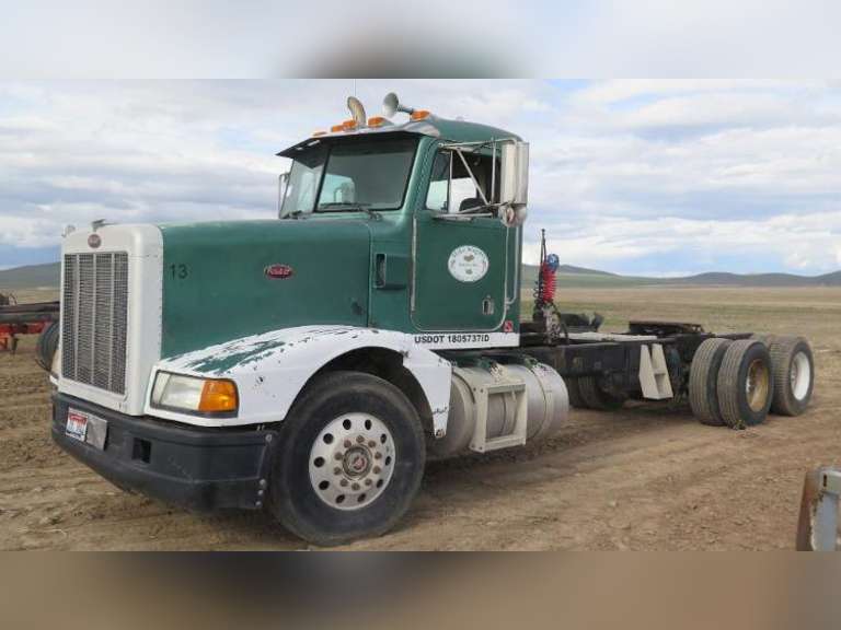 1990 Peterbilt 377 Conventional