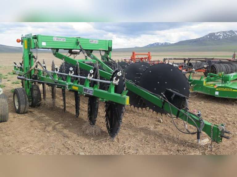 2016 Frontier WR5417 17-Wheel Hay Rake
