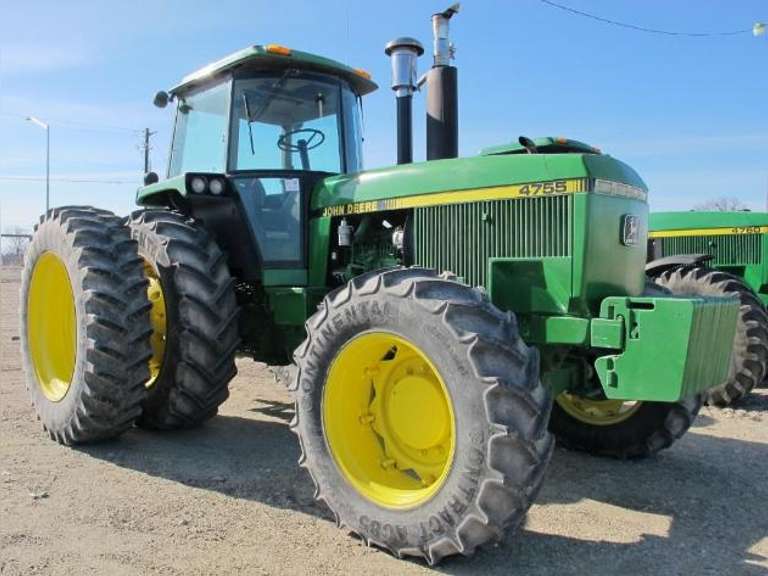 John Deere 4755 Farm Tractor