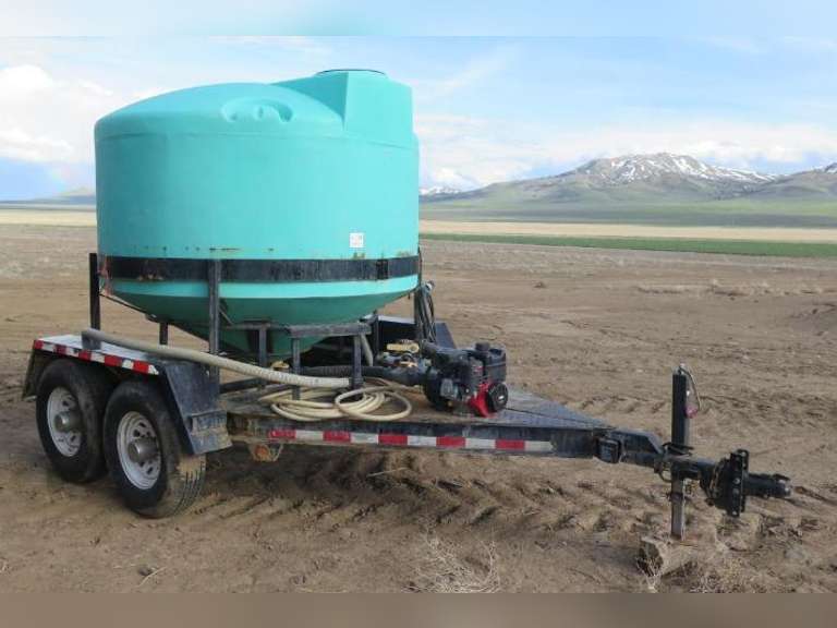 1000 Gallon Portable Nurse Tank