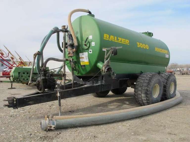 Balzer Magnum 3000 Gallon Vacuum Tank