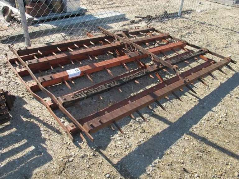 (2) 6' Sections of Harrow