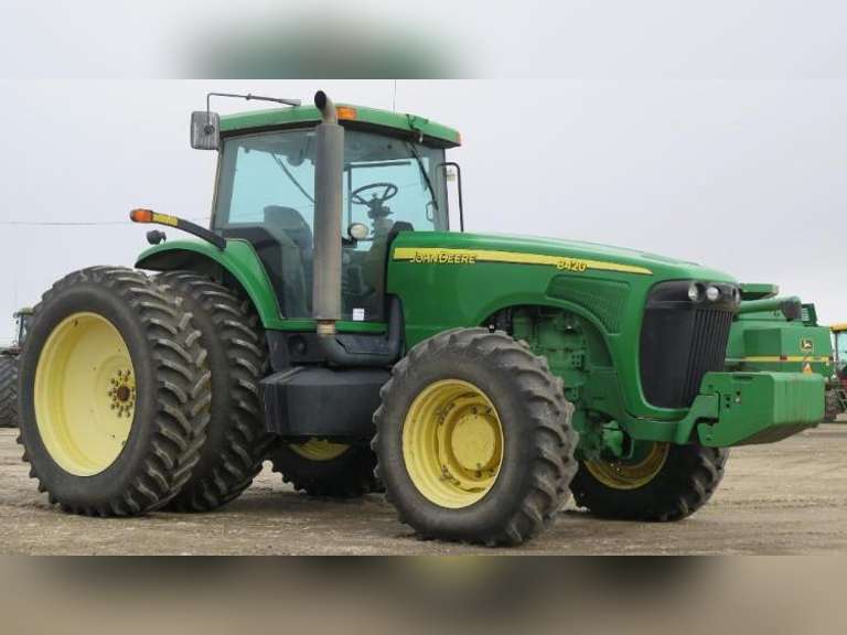 John Deere 8420 Farm Tractor